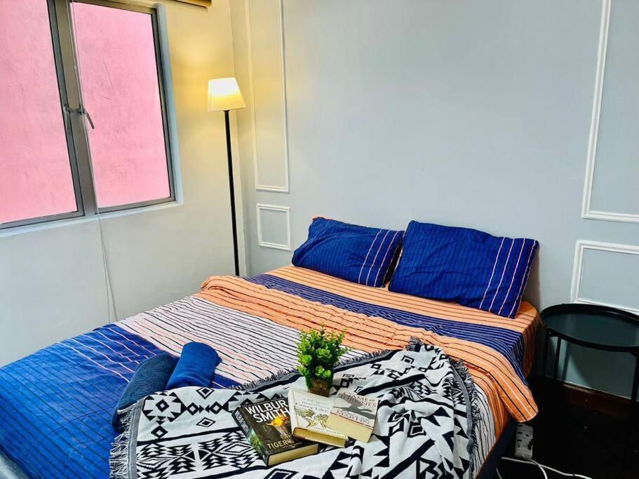 Apartment 9 Pax Near Axiata Arena & Pavilion 2